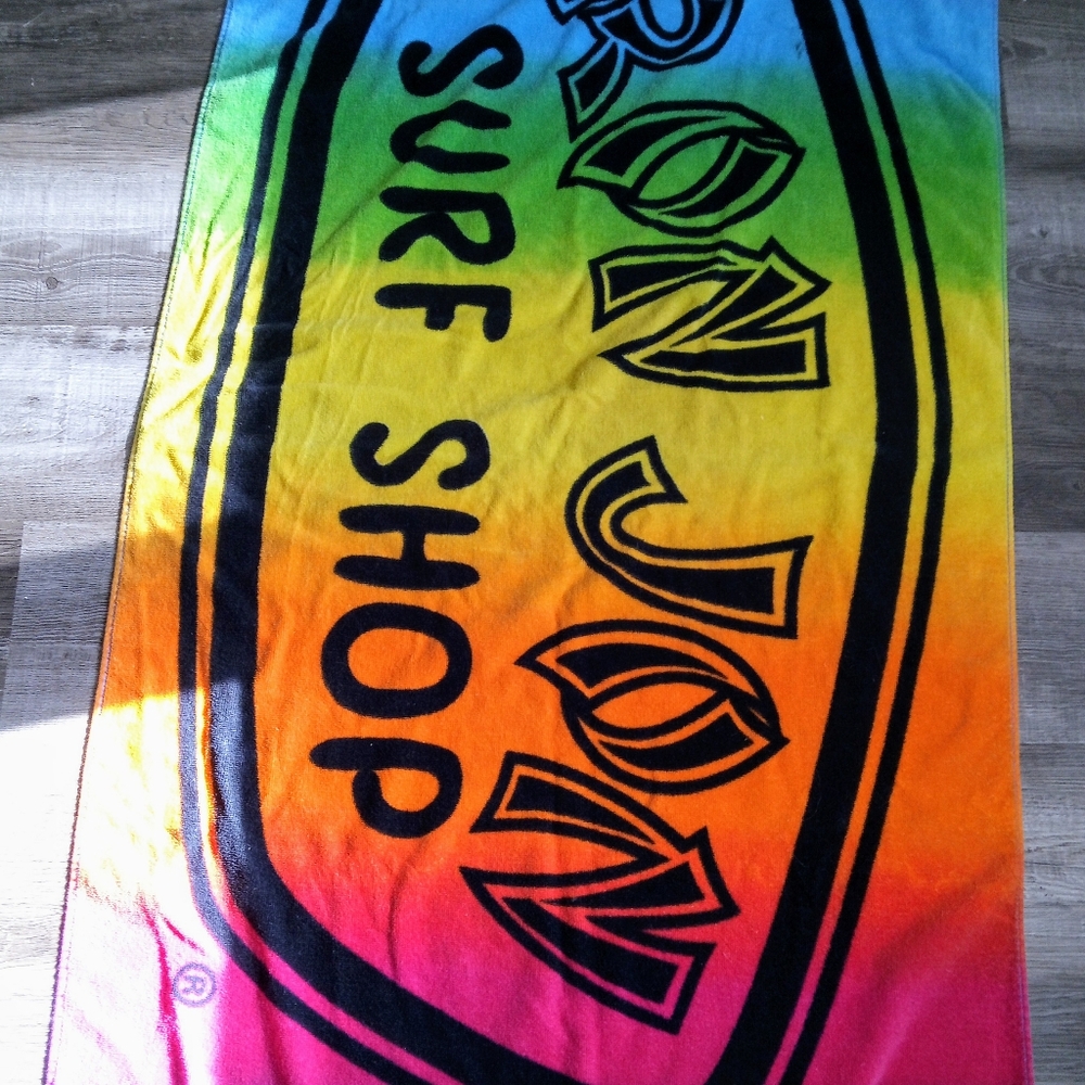 Ron Jon beach towel 100% cotton. 30" x 60".